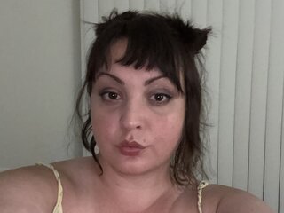 AnnieHelen online