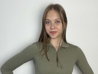 ElviaSix naked