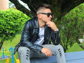 KevinToro livejasmine