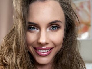 MichelleRouz livesex