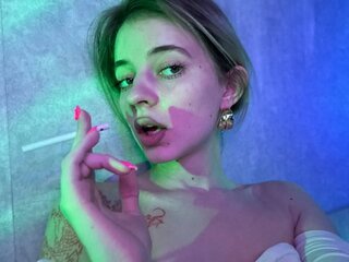 TinaQueen cam